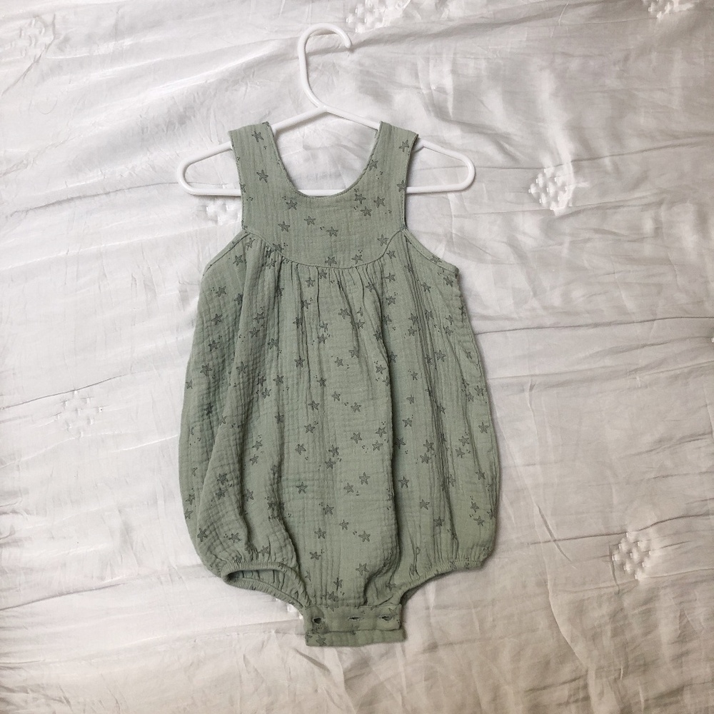 Rylee + Cru Gauze Romper size 18 - 24 months